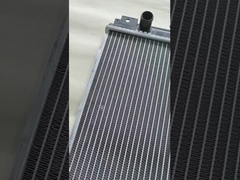 E301水漕のラジエーターの小さい掘削機の付属のラジエーターのアルミニウム水冷システム