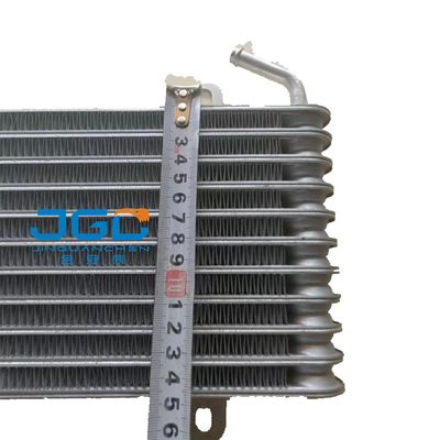 ZAX200-3燃料のクーラー掘るオイルの涼しいラジエーターのための良質の燃料フィルター