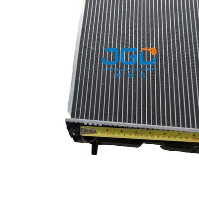 E301水漕のラジエーターの小さい掘削機の付属品のアルミニウム水冷システム