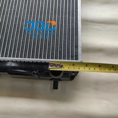 E303水漕のラジエーターの小さい掘削機の取り替え1432296