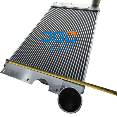 インタークーラーの掘削機の予備品DH225-7のディーゼル機関の満たされた空気クーラー13G23000