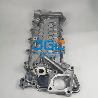 機械類部品を設計する4HK1オイル クーラーのパネルの側面カバー700P