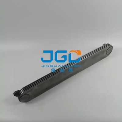 掘削機オイル クーラーの中心6D16 6D17のステンレス鋼の掘削機の部品の予備品ME074442