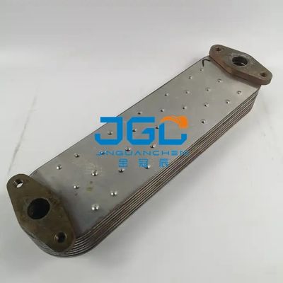 オイルの中心のクーラーの要素PC400-8 6D125の掘削機エンジン オイルの涼しいラジエーター6152-62-2210