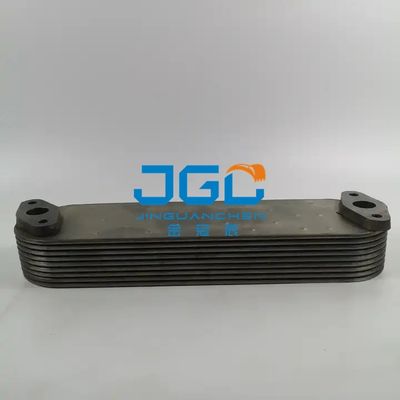 掘削機のディーゼル機関の部品8DC9の建設機械ME093788オイルの涼しい中心