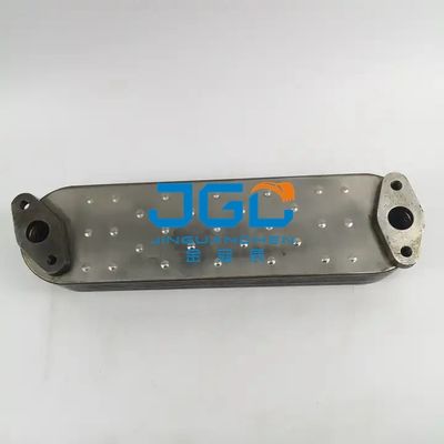 掘削機のディーゼル機関の部品8DC9の建設機械ME093788オイルの涼しい中心