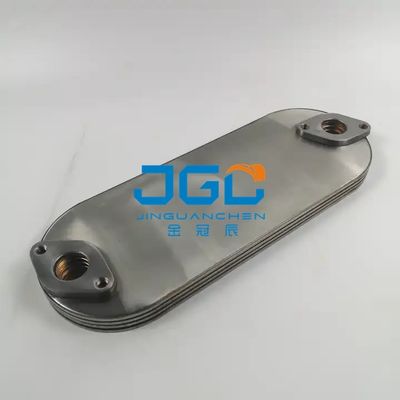 建設機械部品4HK1 4HE1-T油圧オイルの涼しい中心8973341000 8-97334100-0
