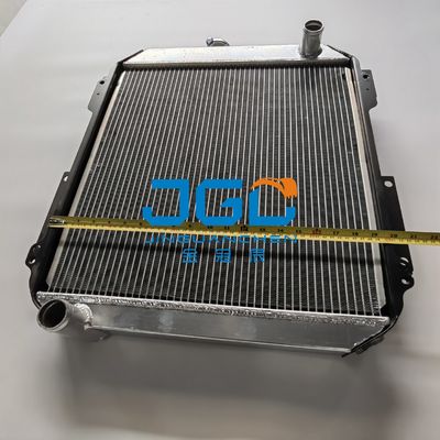 掘削機の付属品EX60-5の水漕のラジエーター4397053の建設機械部品