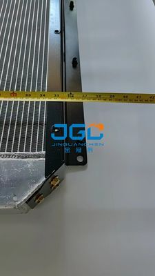 機械類部品を設計するEC210水漕のラジエーターの掘削機の部品