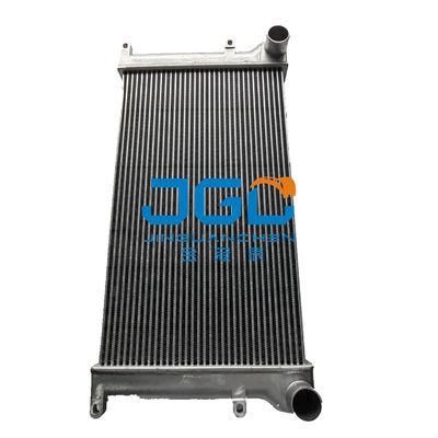 EX360-6掘削機の付属品のインタークーラー4463076の機械部品