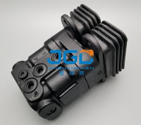 SY135-8 SY215-8 SY235-8のフィート弁の掘削機油圧部品1010302310 PVD8P5021A