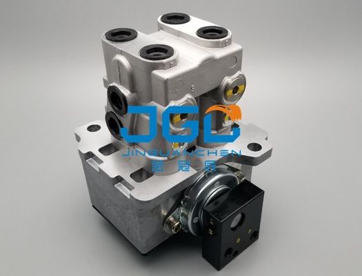 ZX200-3 ZX225 ZX240-3の掘削機の付属品9184276の9226365フィート弁