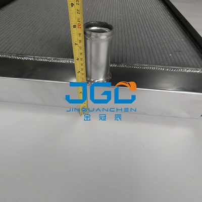 建設機械の付属品の掘削機の付属品EC130の水漕のラジエーター