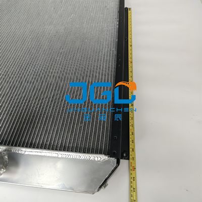 建設機械の付属品の掘削機の付属品EC130の水漕のラジエーター