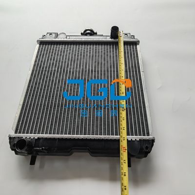 U15-3 U17-3の掘削機の付属品の水漕のラジエーターRA221-42300