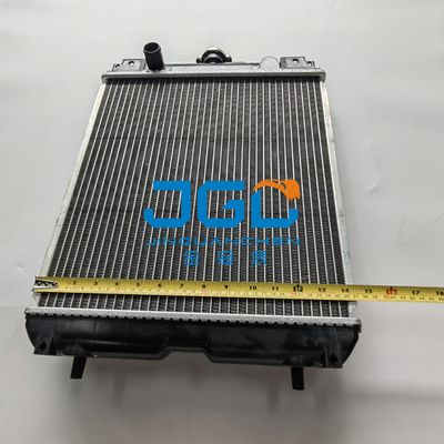 水漕のラジエーターKX91-3 U35 U35-3エンジンD1703の掘削機の付属品RC411-42300