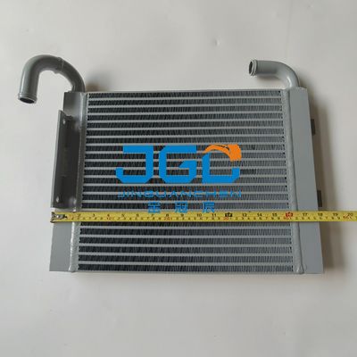 PC27R-8 PC25R-8 PC20R-8の掘削機の部品油圧オイル クーラー20P-03-81212