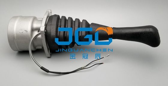 掘削機の付属品DH220-5 DH300-5のジョイスティックのハンドル420-00237 2420-9516 420-00238 2420-9517