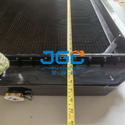グレーダー GR165 水タンクラジエーターエンジニアリング機械部品冷却システム