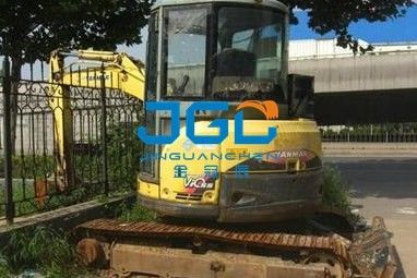 YM55掘削機の前後風防ガラス、左右のドアおよびWindows