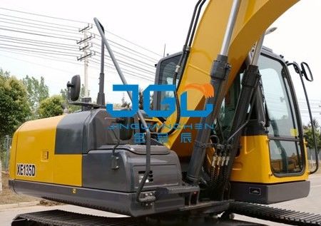 XE135Dの掘削機前後ギヤ左右のドアの天窓の上部および下の風防ガラス