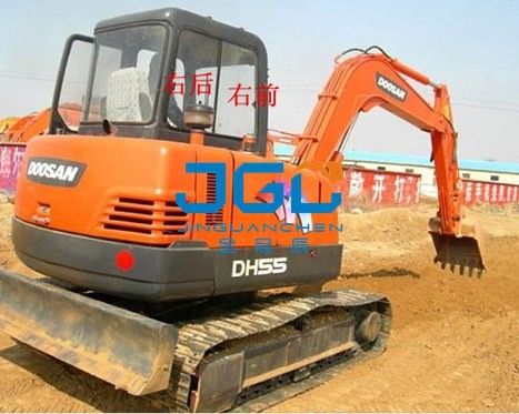 掘削機ガラスDH55-LC-7の前後風防ガラス、左右のドアおよびWindows