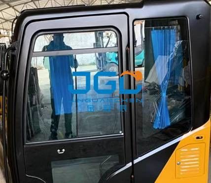 SY155Wの車輪の掘削機のドア前後左右に天窓の大きい腕の風防ガラスを下げるため