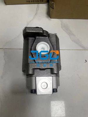 建設機械部品 AP2D28 ギアポンプ DX55 60 掘削機部品