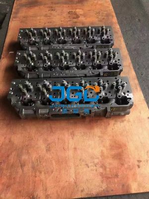 MCB1482144 MCB2239250 シリンダーヘッド組成 C9 C12 13 C15 C18 掘削機用品