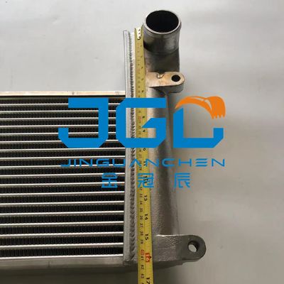 ZX120-6 ディーゼルエンジン インタークーラー 4459212 掘削機用品 エンジニアリング機械部品