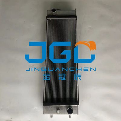 掘削機用品 SK130-8 タンク用ラジエーター エンジニアリング機械部品