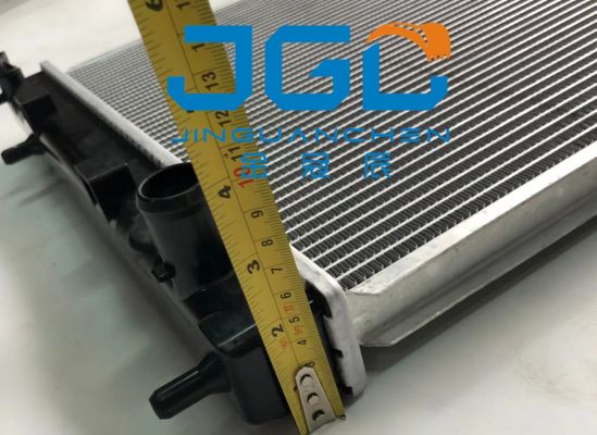 PC35R-8 タンク・ラジエーター エグババター・アクセサリー 冷却システム部品