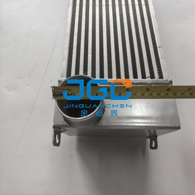 SK350-8 SK330-8 ディーゼルエンジンのラジエーター LC05P00043S001 LC05P00043S034 LC05P00043S031
