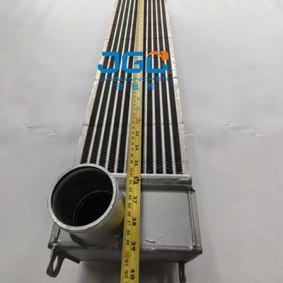 液体オイルクーラー ラジエーター 203-03-71130 掘削機 部品 機械 PC130-7