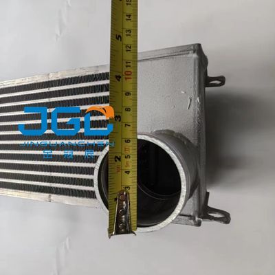 液体オイルクーラー ラジエーター 203-03-71130 掘削機 部品 機械 PC130-7