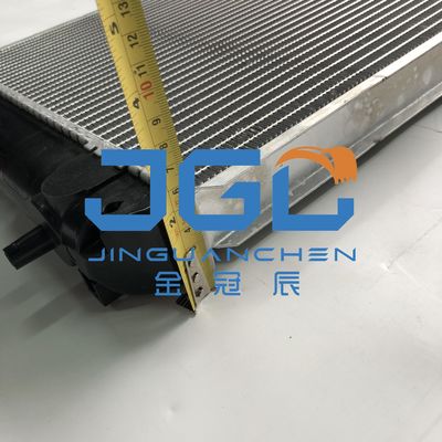 建設機械部品 EX40 タンク・ラディエーター 掘削機部品 4373424