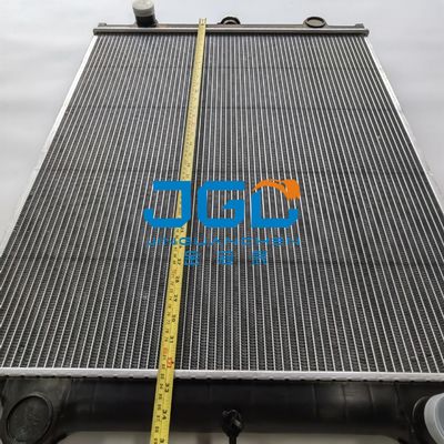 Ex120-6 Ex110-6 Ex130-6 アルミニウムプラスチック ラジエーター エグババタータンク 4448372 エンジン部品