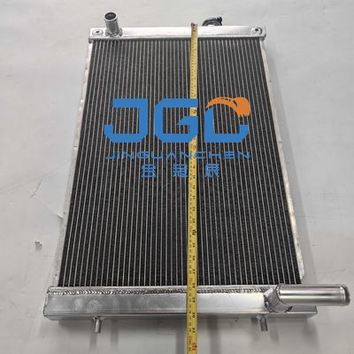 掘削機のスペアパーツ DX80 DH80-7 水力冷却器の部品 水槽 DH80-7 掘削機のラジエーター 440211-00175