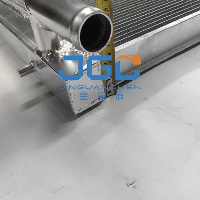 掘削機のスペアパーツ DX80 DH80-7 水力冷却器の部品 水槽 DH80-7 掘削機のラジエーター 440211-00175