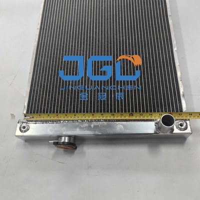 掘削機のスペアパーツ DX80 DH80-7 水力冷却器の部品 水槽 DH80-7 掘削機のラジエーター 440211-00175
