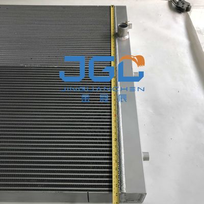 掘削機用スペアパーツ DX500 水力冷却器用部品 水槽掘削機用ラジエーター 440211-00848 440211-00511
