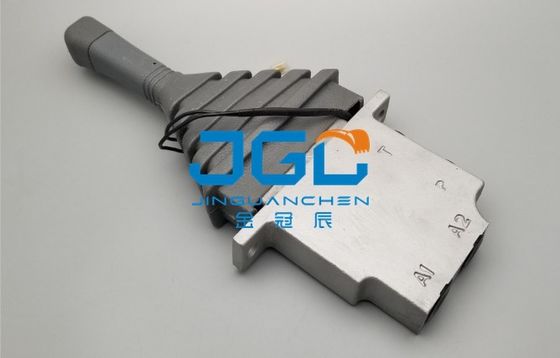 掘削機 ジョイスティック パイロット バルブ ハンドル ブルドーザー用 100% 水力部品