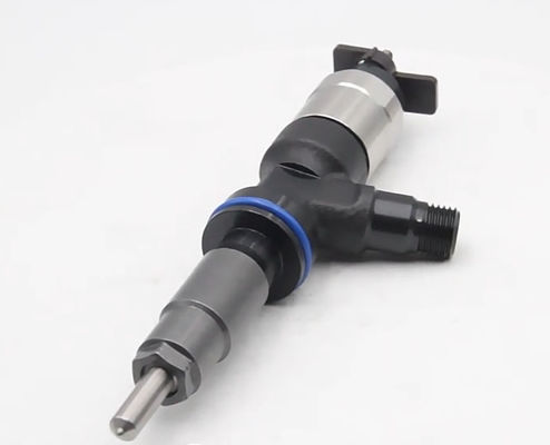 掘削機 ディーゼルエンジン 燃料注入器 0445124043 4909357