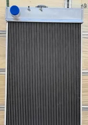 2A5-03-13161 PC210-10 掘削機用ラジエーター 高品質