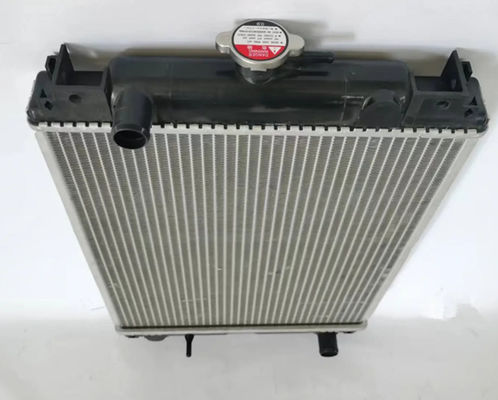 PC30 PC30MR-1 PC35 PC35MR-1 PC38UU-3 掘削機ラジエーター 21U-03-31102