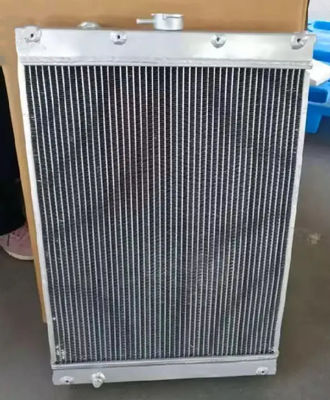 掘削機部品工場 高品質の掘削機ラジエーター ボブキャット55