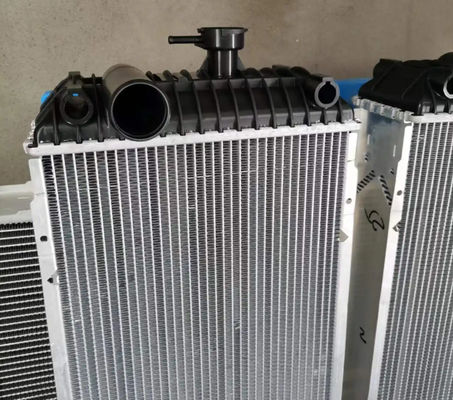 11K6-46020 HX220SL R220LC-9SA エグババータ用水散熱器