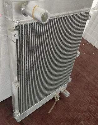 R550-3 掘削機 水散熱器 11M6-52430RL アルミニウム材料