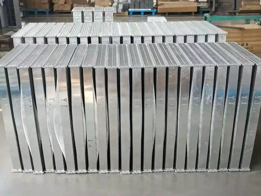 エグババター用ラジエーター ZAX200-6 エンジニアリング用アルミ材料