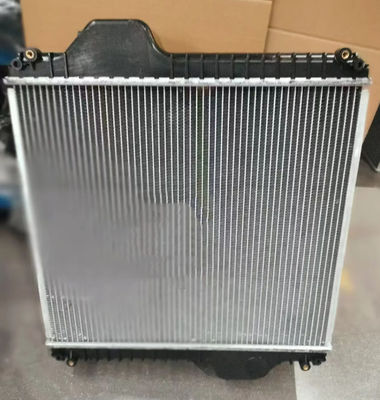 332/C8935 高品質の水用アルミプラスチックラジエーター 掘削機用